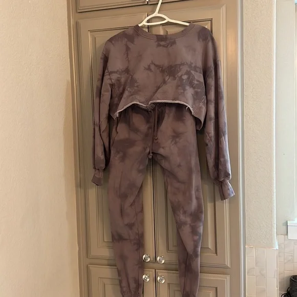 Sweatsuit - Picture 2 of 2